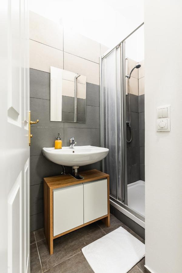 Stylish Designed Apartment In A Top Location 维也纳 外观 照片